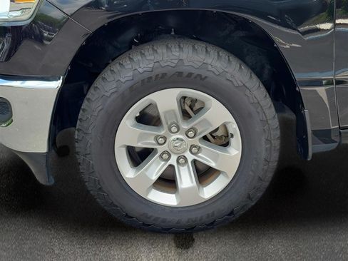 Used 2024 RAM 1500 Laramie AWD/4WD image 28