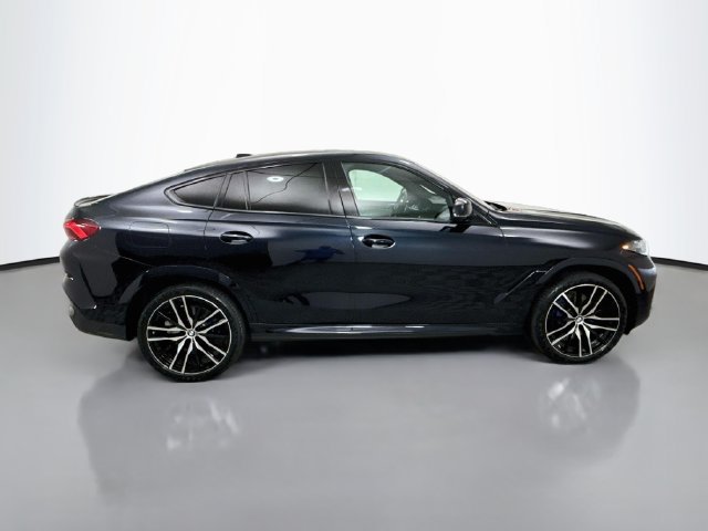 Used 2024 BMW X6 xDrive40i w/ Premium Package AWD/4WD image 8