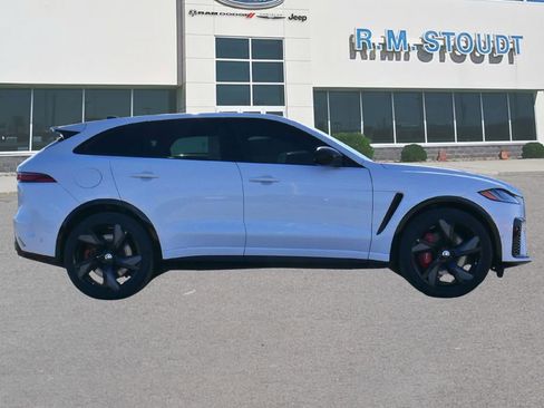 Used 2024 Jaguar F-PACE SVR AWD/4WD image 12