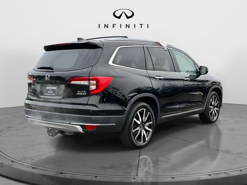 Used 2019 Honda Pilot Elite image 4