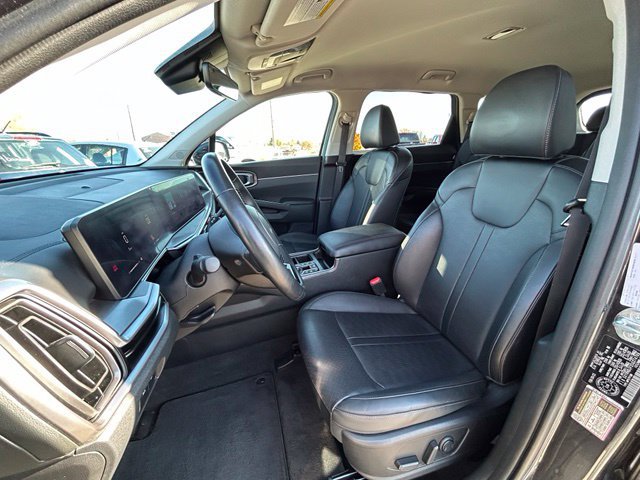 Used 2025 Kia Sorento EX AWD/4WD image 25