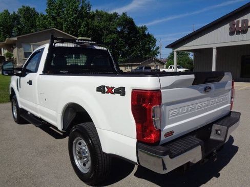 Used 2022 Ford F250 XL w/ Power Equipment Group AWD/4WD image 3