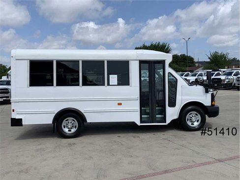 Used 2015 Chevrolet Express 3500 w/ School Bus Package image 5