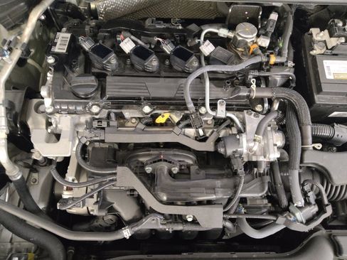 Used 2025 Toyota Corolla LE FWD image 30