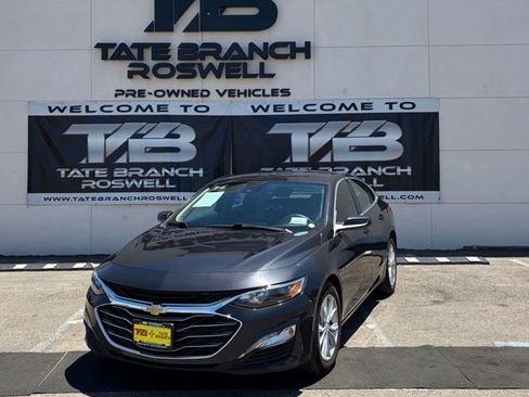 Used 2023 Chevrolet Malibu LT FWD image 2