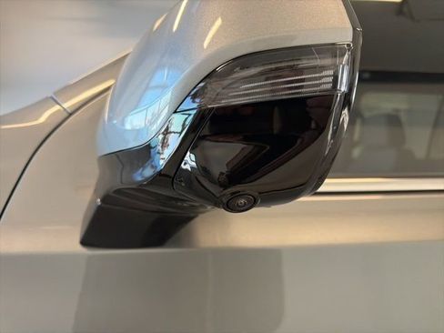 Used 2026 GMC Yukon Elevation image 10