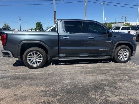Used 2019 GMC Sierra 1500 SLT w/ SLT Premium Plus Package AWD/4WD image 21