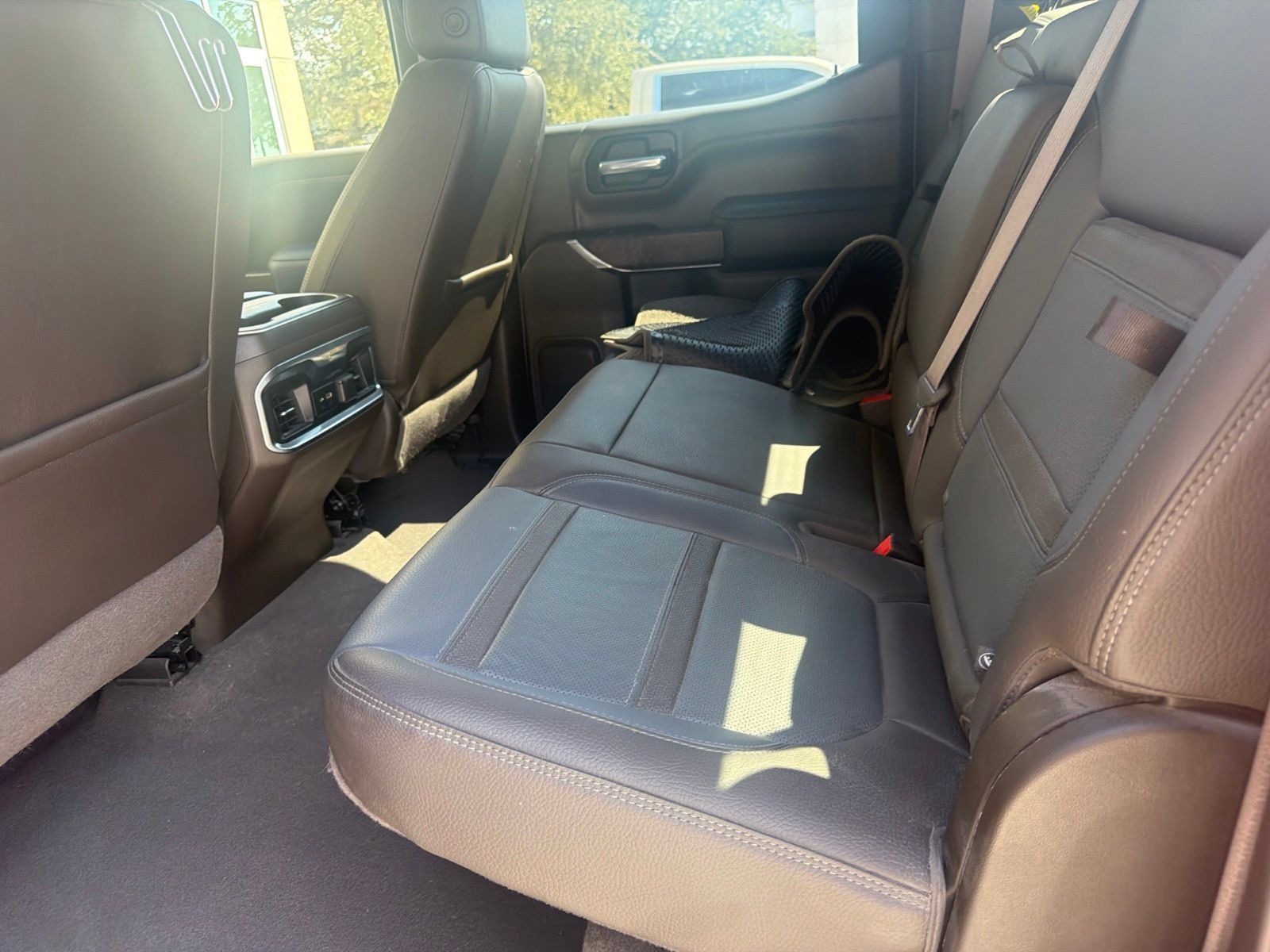 Used 2022 GMC Sierra 1500 Denali w/ Driver Alert Package II AWD/4WD image 12