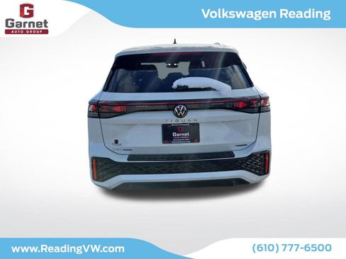 New 2026 Volkswagen Tiguan SEL R-Line image 4