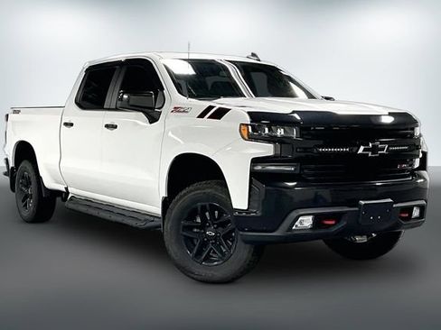 Used 2020 Chevrolet Silverado 1500 LT Trail Boss w/ Convenience Package AWD/4WD image 1