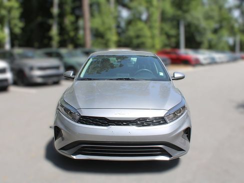 Certified 2024 Kia Forte LXS FWD image 15