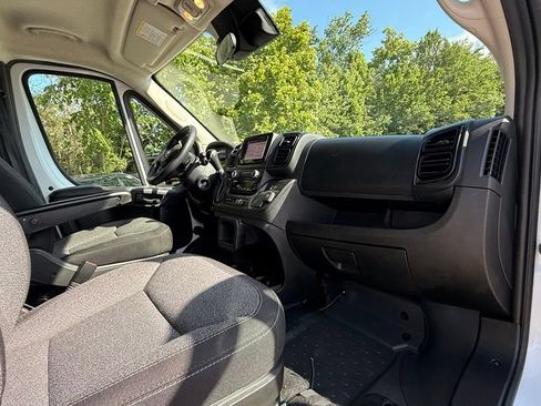 Used 2023 RAM ProMaster 2500 FWD image 35