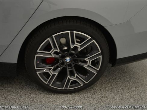 Used 2026 BMW i5 eDrive40 RWD image 43