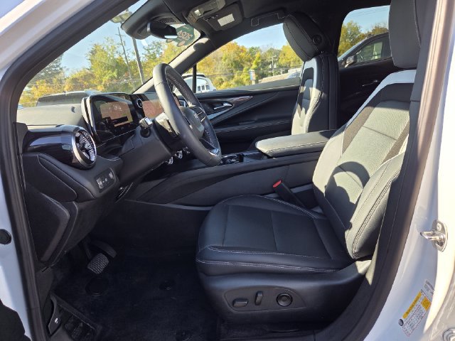 Certified 2024 Chevrolet Blazer EV LT AWD/4WD image 22