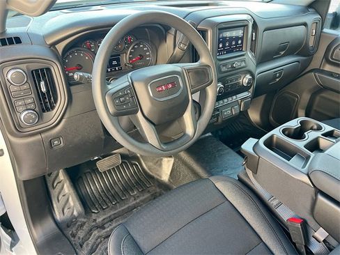 New 2026 GMC Sierra 2500 Pro w/ Convenience Package image 6