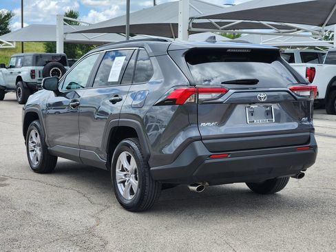 Used 2025 Toyota RAV4 XLE FWD image 7