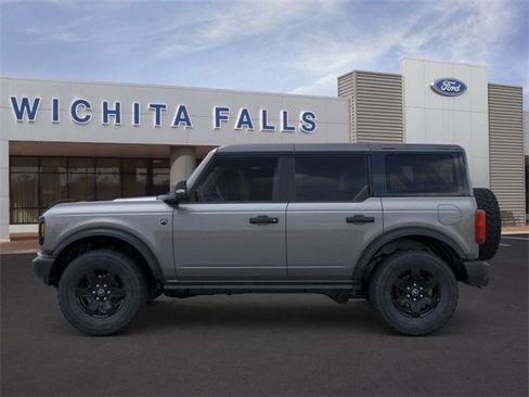 New 2025 Ford Bronco Big Bend image 3