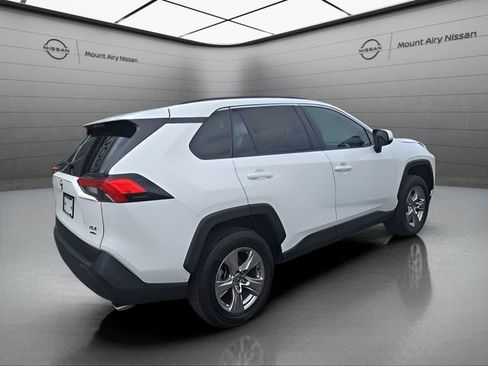 Used 2024 Toyota RAV4 XLE image 4