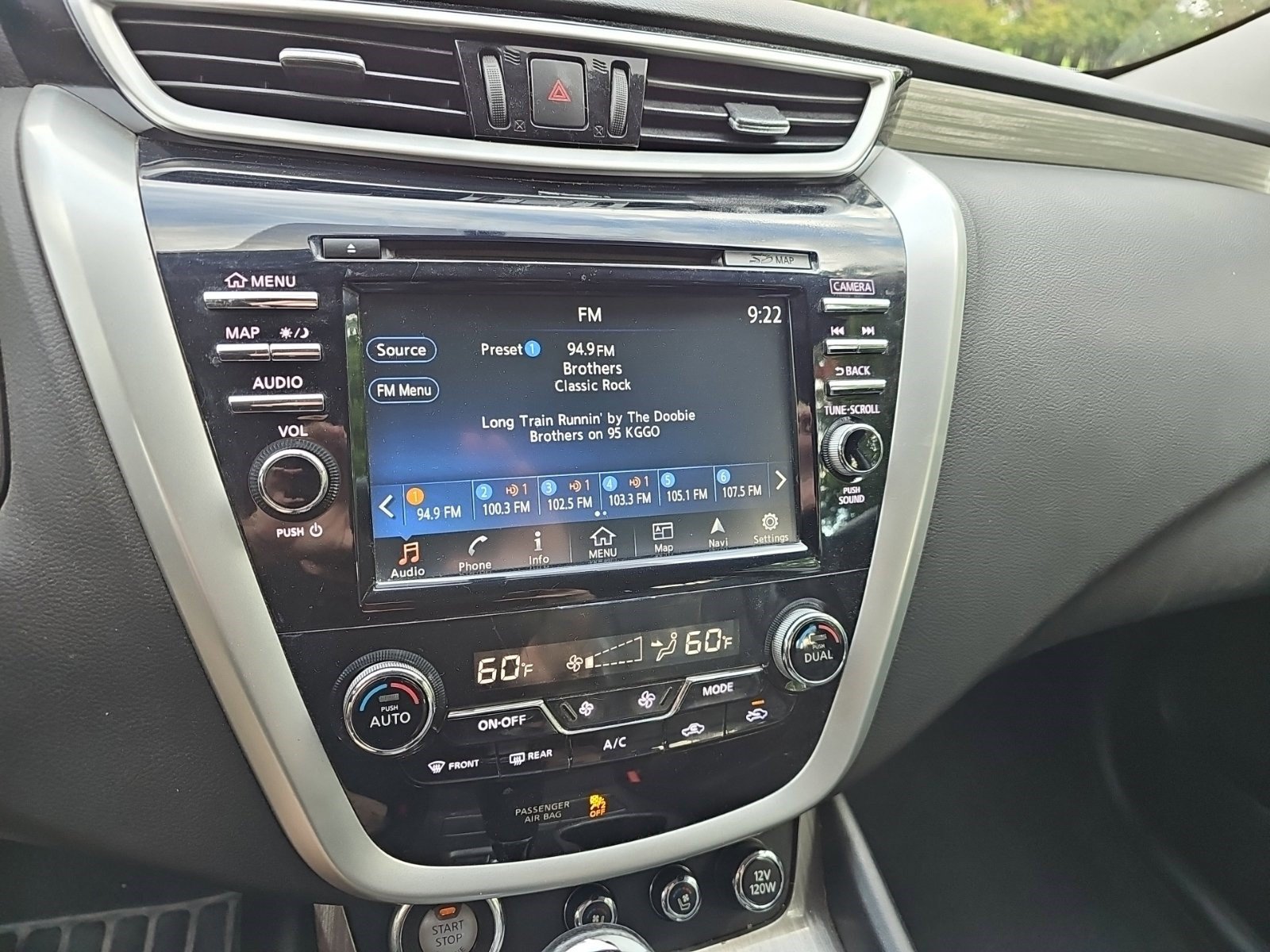 Used 2015 Nissan Murano Platinum w/ Platinum Technology Package AWD/4WD image 19