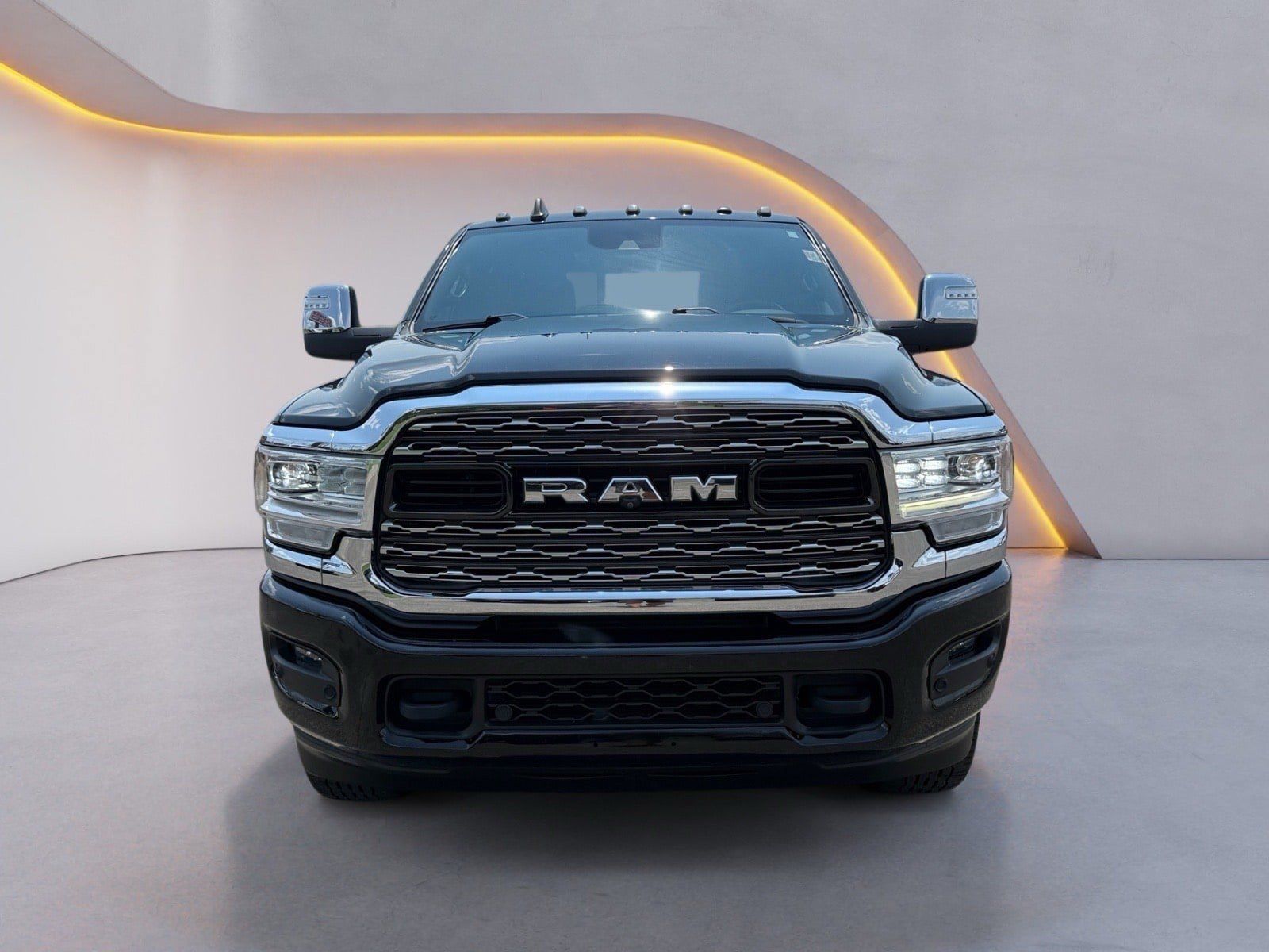 Used 2023 RAM 2500 Limited AWD/4WD image 8