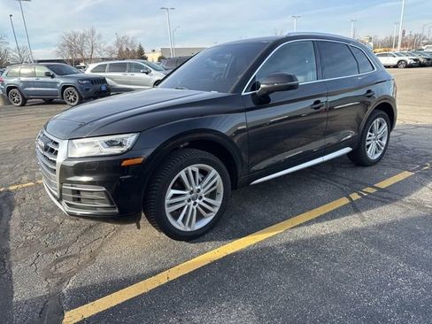 Used 2020 Audi Q5 2.0T Premium Plus w/ Premium Plus Package image 7