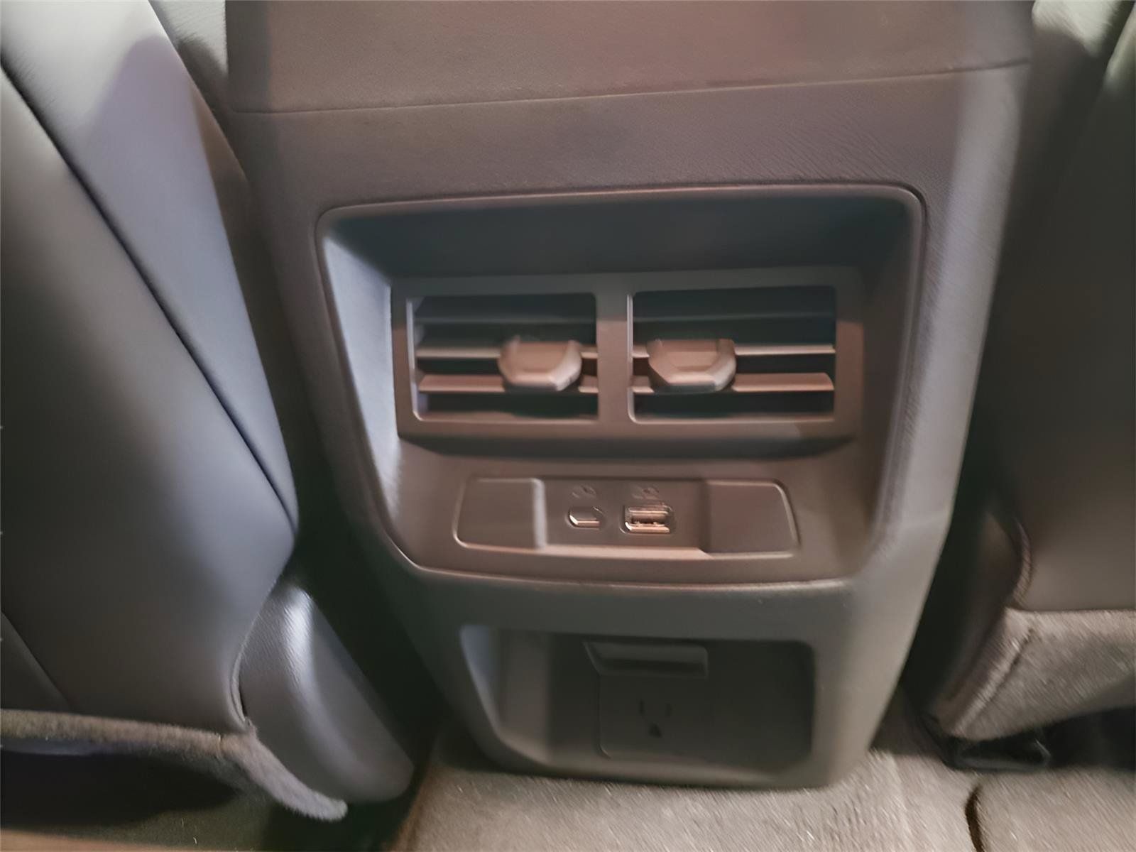 New 2025 GMC Canyon Elevation w/ Convenience Package AWD/4WD image 17