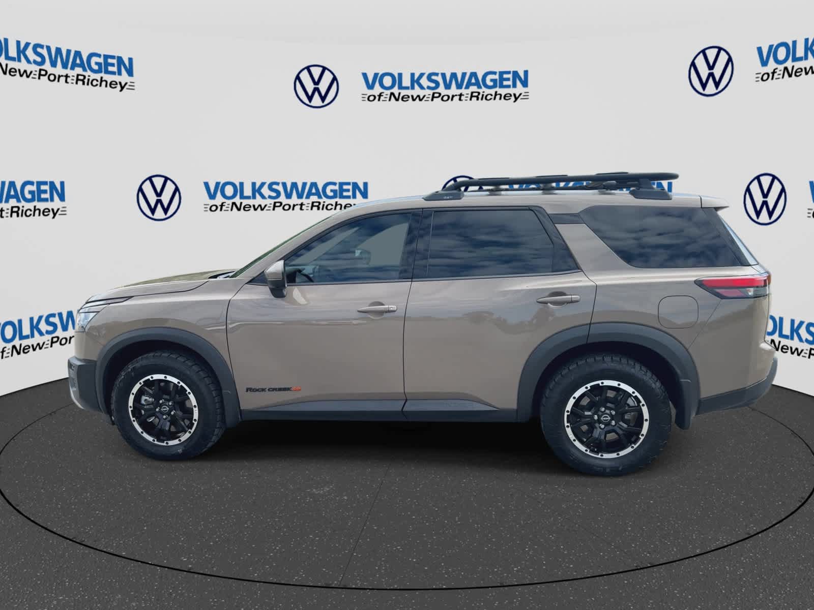 Used 2025 Nissan Pathfinder Rock Creek AWD/4WD image 5