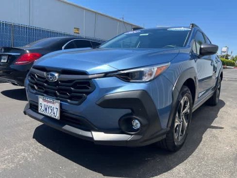 Used 2024 Subaru Crosstrek 2.0i Premium AWD/4WD image 9