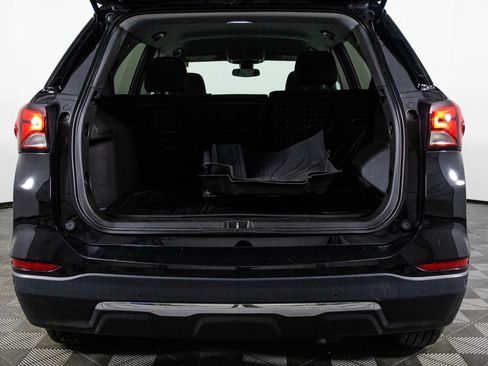 Certified 2022 Chevrolet Equinox LT w/ LPO, Floor Liner Package image 37