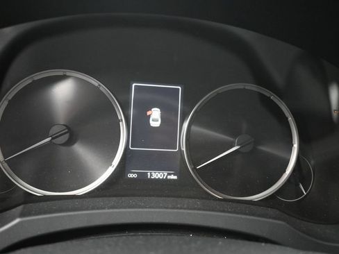 Used 2025 Lexus IS 350 F Sport w/ Accessory Package 2 RWD image 11