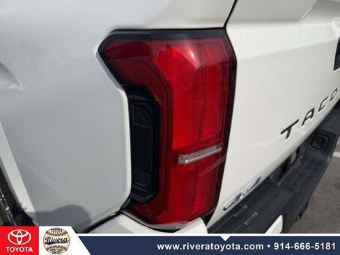 Certified 2024 Toyota Tacoma SR5 image 10