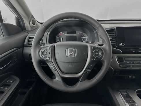Certified 2023 Honda Ridgeline RTL image 11