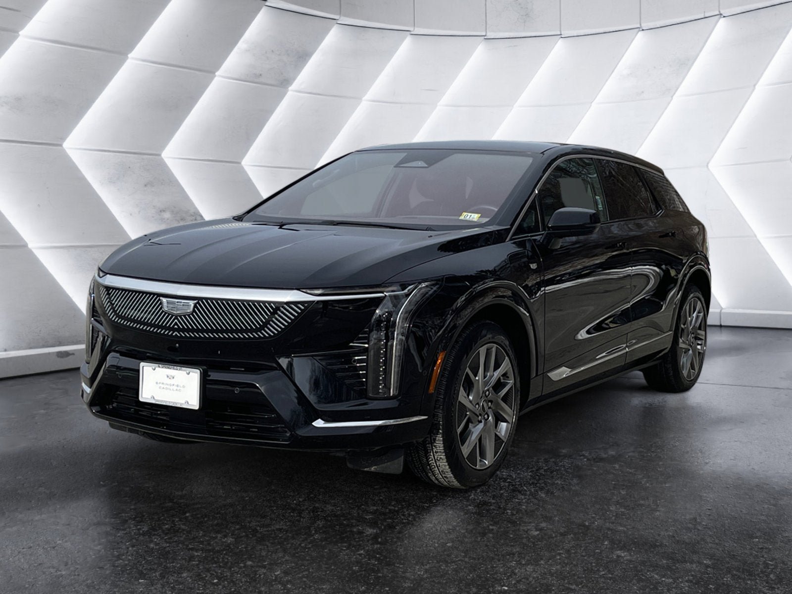 Used 2025 Cadillac Optiq Luxury 2 w/ LPO, Floor Liner Package AWD/4WD image 18