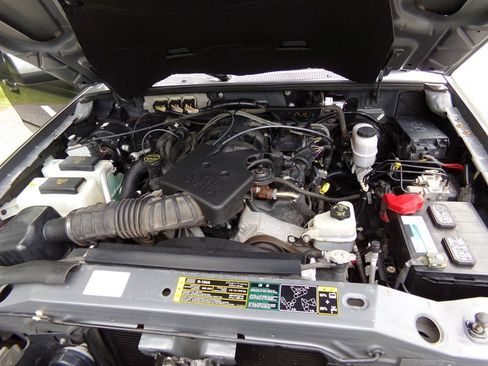 Used 2008 Ford Ranger XLT image 22