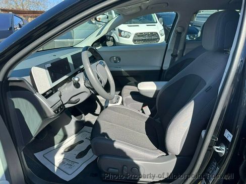 Used 2024 Hyundai Ioniq 5 SEL image 11