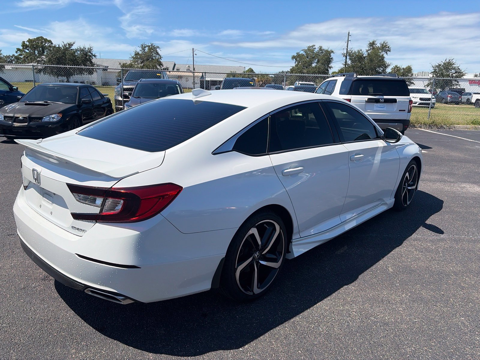 Used 2018 Honda Accord Sport image 7