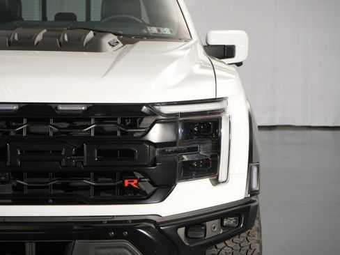 Used 2024 Ford F150 Raptor w/ Equipment Group 803A Raptor R AWD/4WD image 32