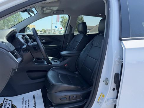 Used 2023 GMC Terrain SLT AWD/4WD image 7