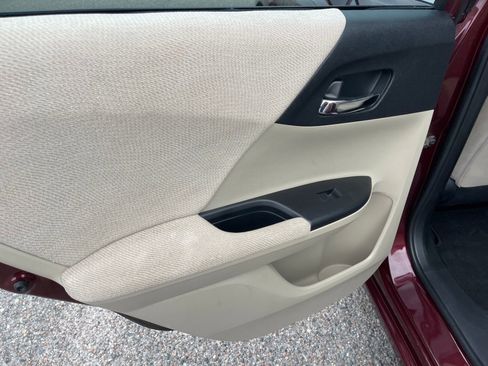 Used 2013 Honda Accord LX image 23