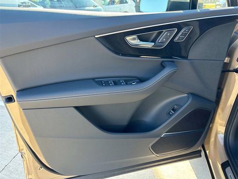 New 2025 Audi Q7 2.0T Premium Plus image 9