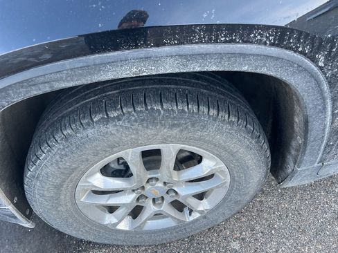 Used 2021 Chevrolet Traverse LT w/ LPO, Floor Liner Package image 6