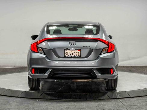 Used 2019 Honda Civic LX image 3