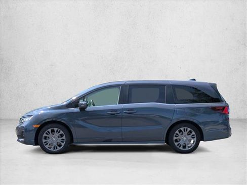 Used 2025 Honda Odyssey Touring image 8
