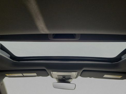 Used 2025 Honda CR-V Sport-L image 11