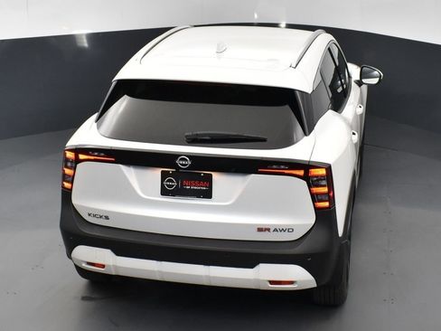 New 2025 Nissan Kicks SR image 50