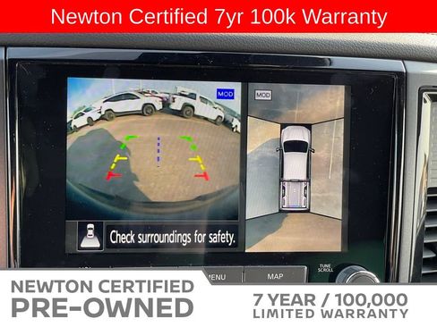 Used 2024 Nissan Titan PRO-4X w/ Pro-4x Convenience Package AWD/4WD image 15