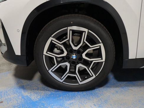 New 2027 BMW X1 xDrive28i AWD/4WD image 33