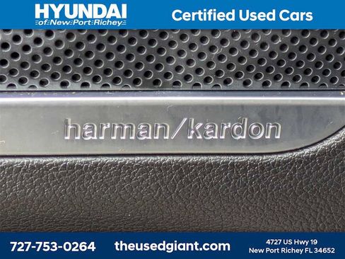 Certified 2022 Hyundai Santa Fe Limited image 36