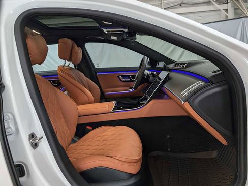 New 2025 Mercedes-Benz S 580 4MATIC Sedan image 11
