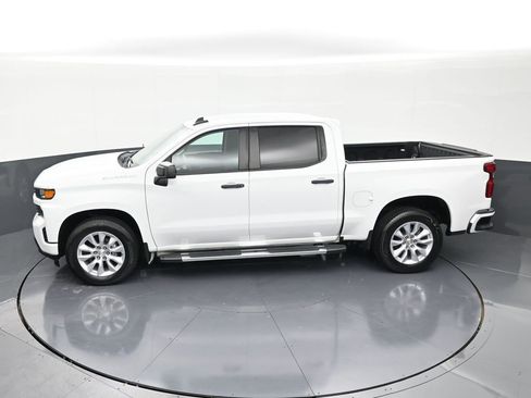 Used 2022 Chevrolet Silverado 1500 Custom RWD image 13